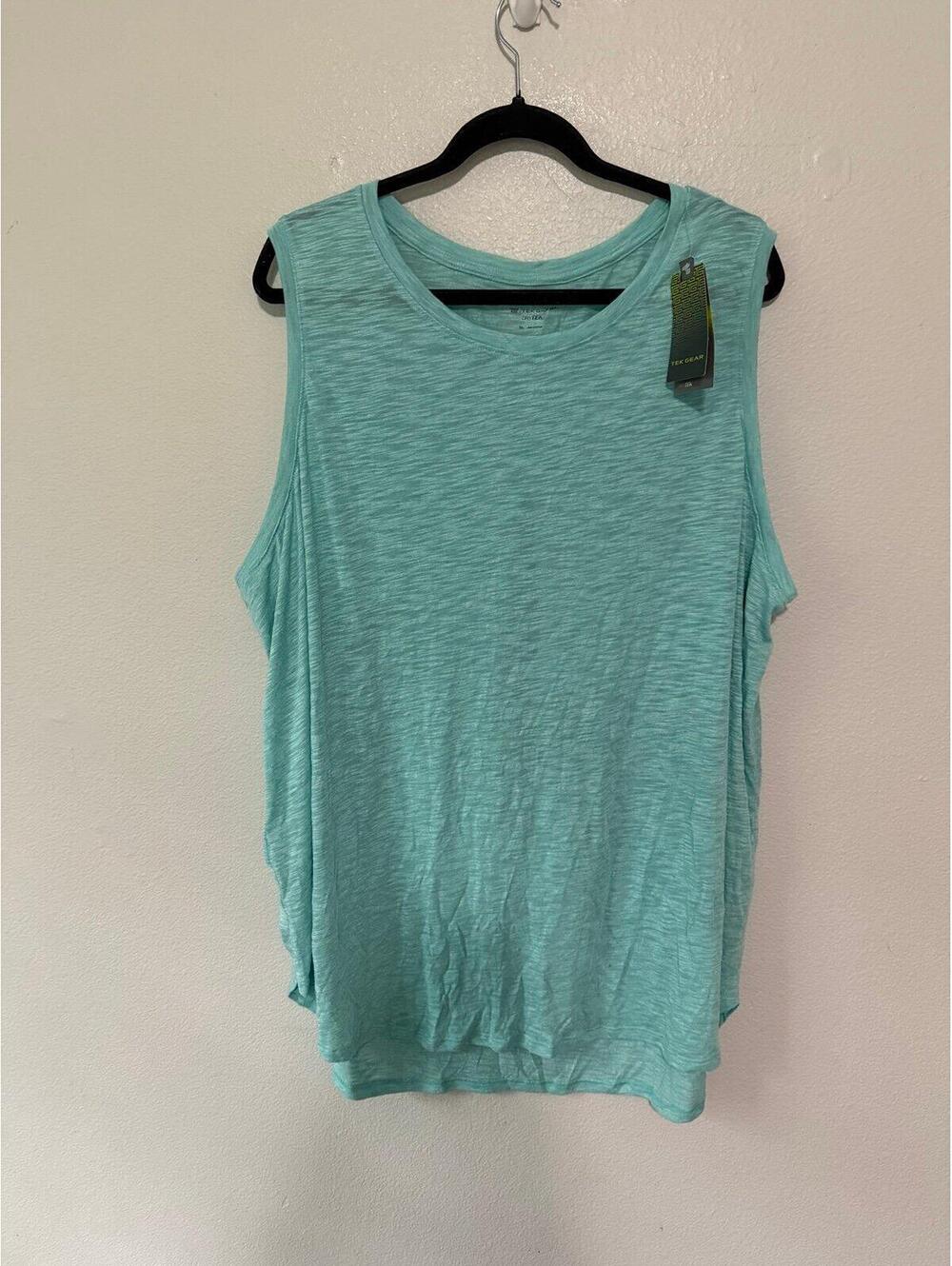 Tek gear tank top size 3X NWT $30 retail